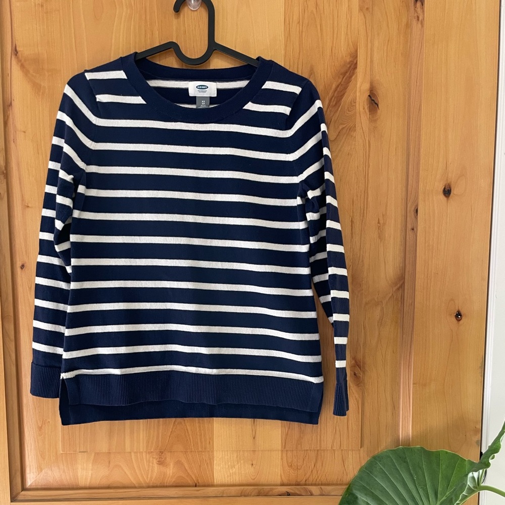 Navy stripe light sweater- XS